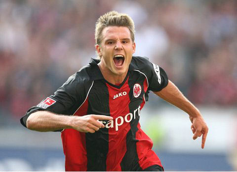 往往显得畏 往往显得畏